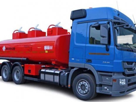 Автотопливозаправщик АТЗ-15 на шасси Mercedes