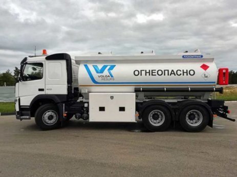 Автотопливозаправщик АТЗ-16 на шасси Volvo FM
